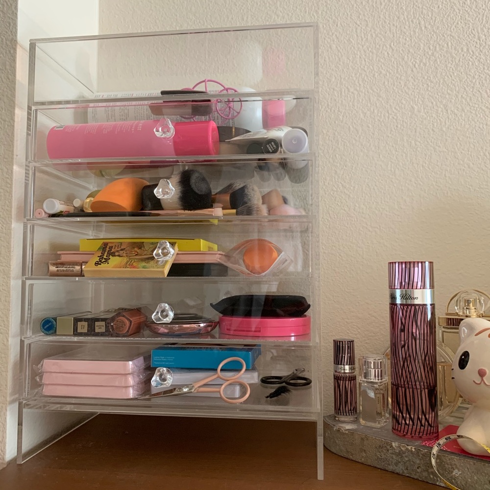 Heavy Duty Acrylic Makeup Storage
